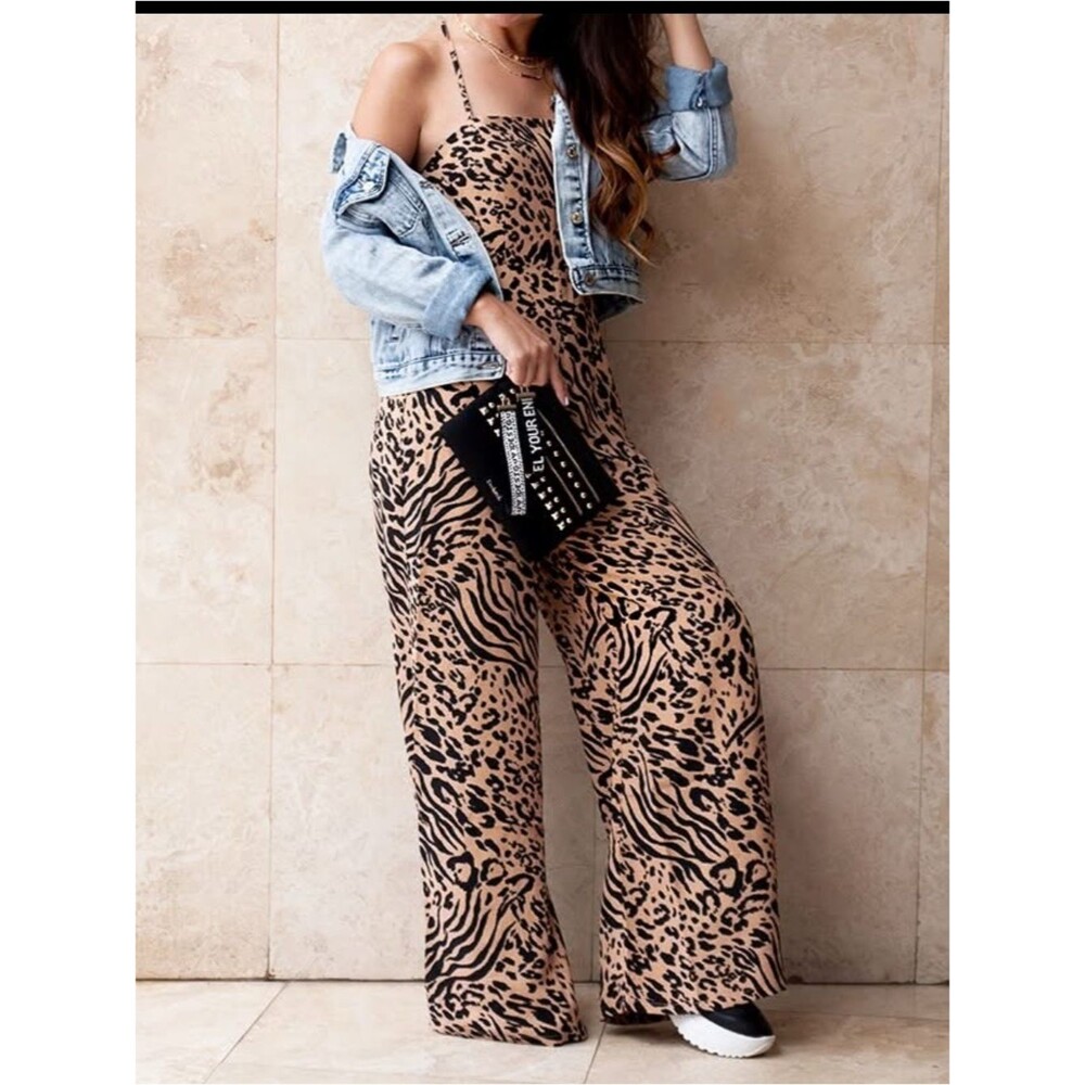 Cheetah animal print strappy backless jumpsuit size small